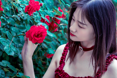 坚决拥护党中央对韩松涉嫌严重违纪违法进行纪律审查和监察调查的决定